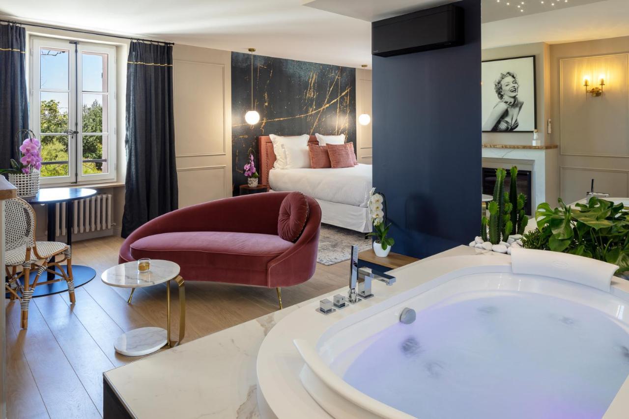 Suite Hot Tub